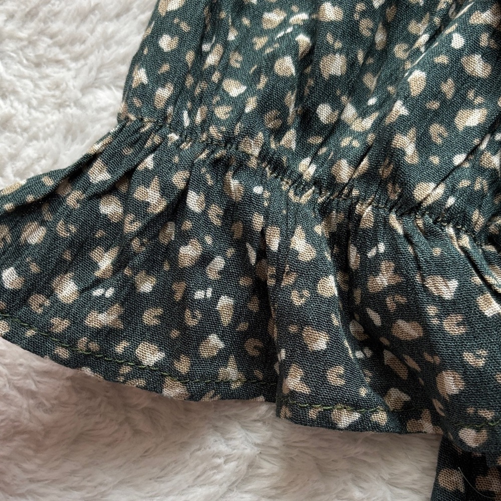 Chic Soul Dark Green Floral Tie-Front Blouse - Picture 2 of 8
